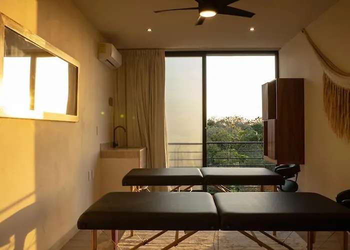 New 2 Bed And Bath - - Views To The Jungle Apartment